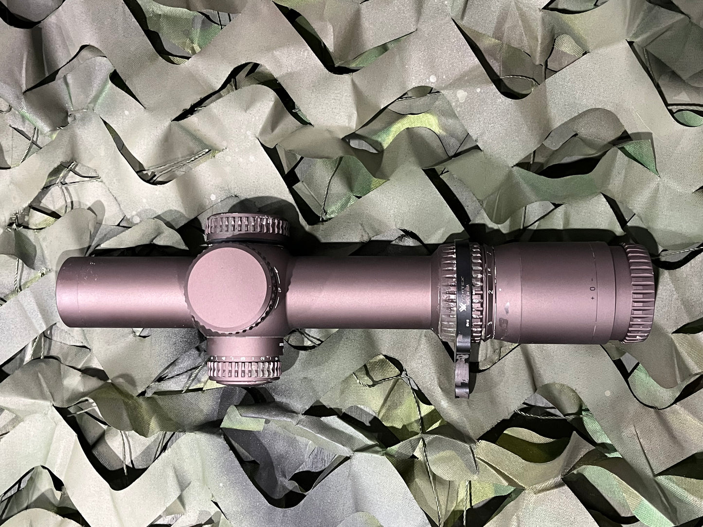 Vortex RAZOR HD GEN III 1-10 LPVO MRAD with Mount