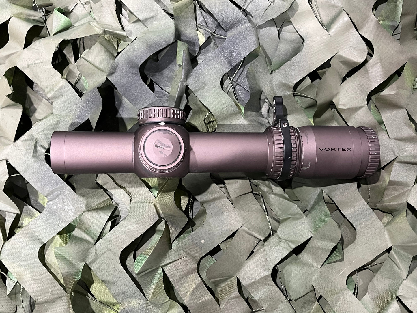 Vortex RAZOR HD GEN III 1-10 LPVO MRAD with Mount