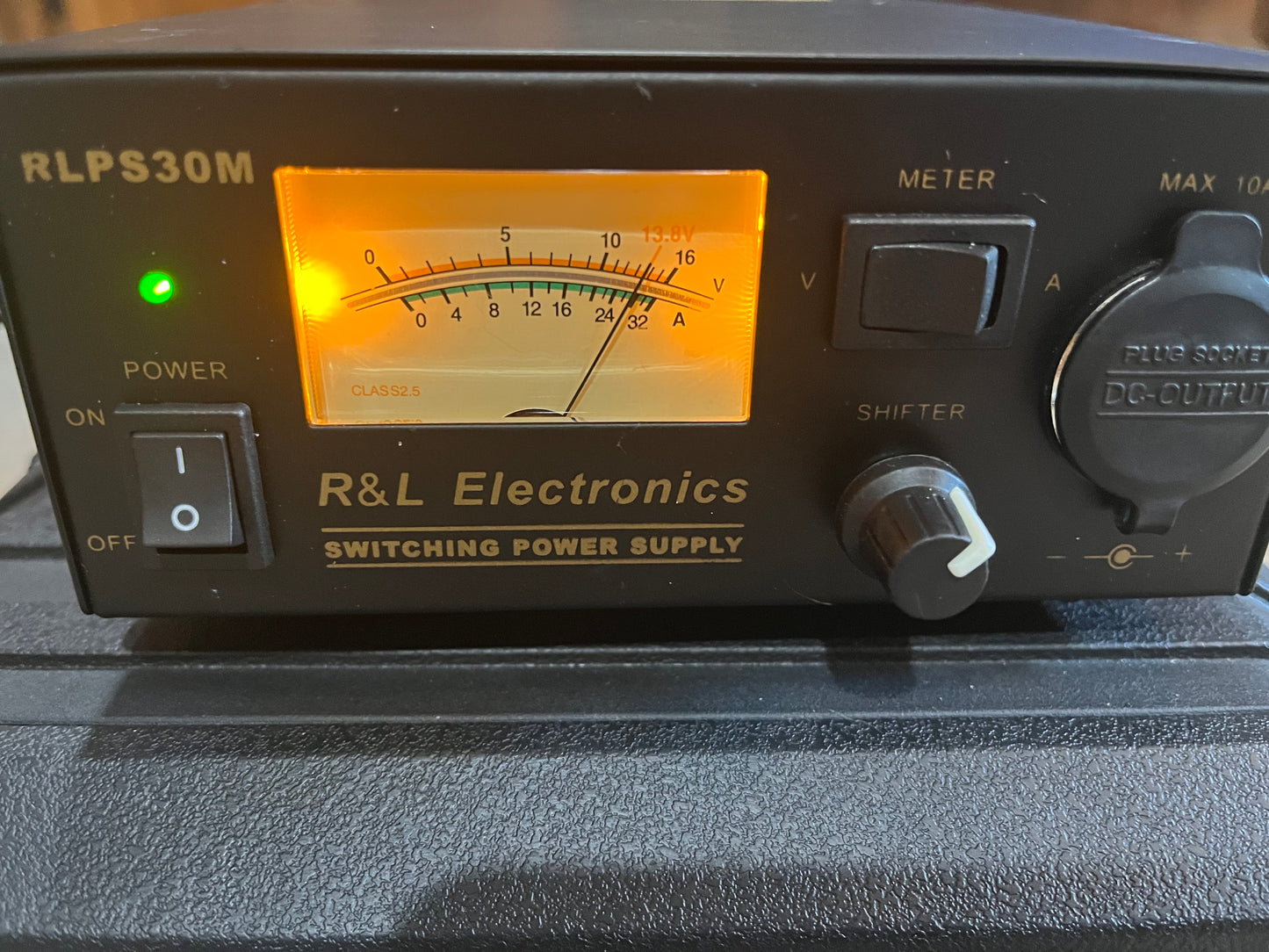 Yaesu FT 891 HF Radio and power supply (Garage Sale Item)
