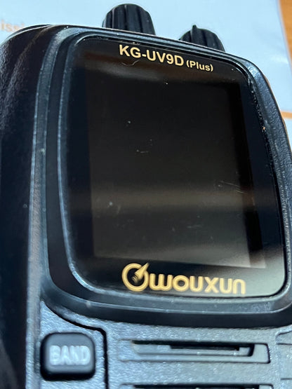 Woxun KG 9V PLUS Radio (GARAGE SALE ITEM)