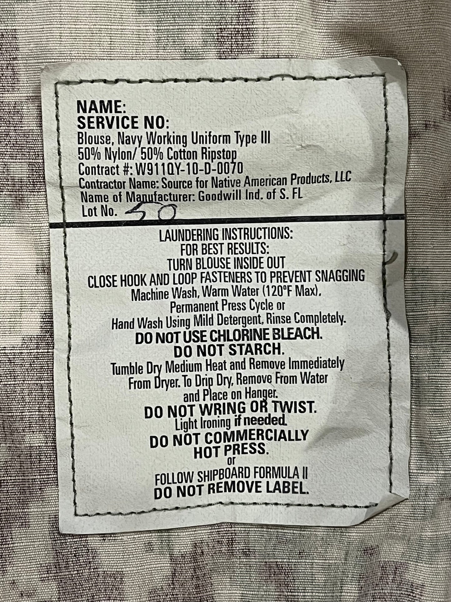 AOR 2 Combat Uniform MED Regular (Garage Sale Item)