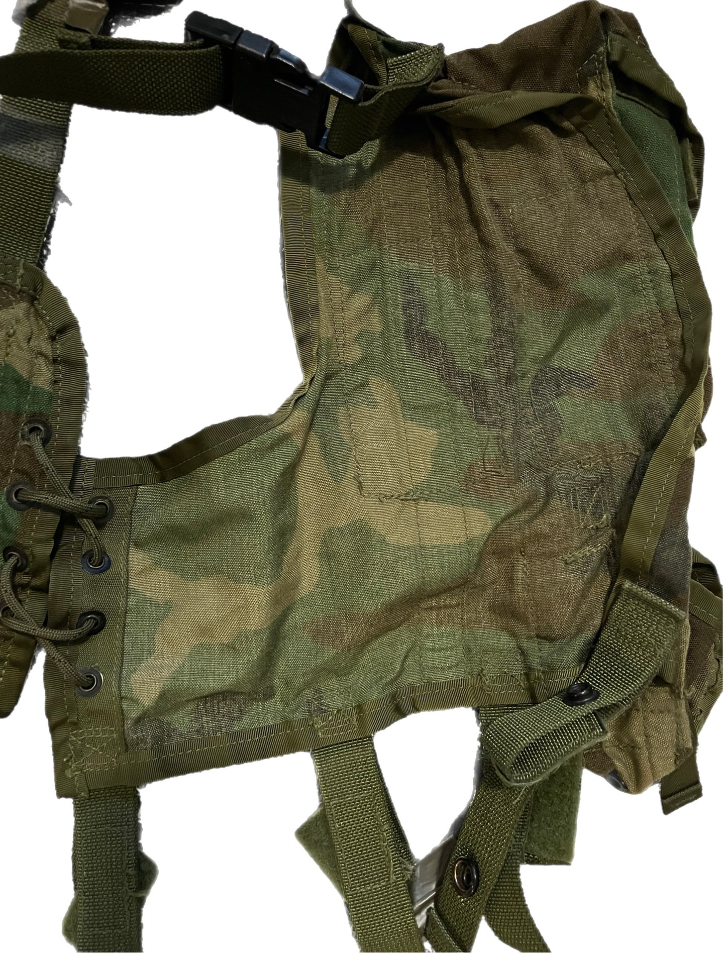 M81 LBV88 Woodland Surplus Load Bearing Vest (early model)