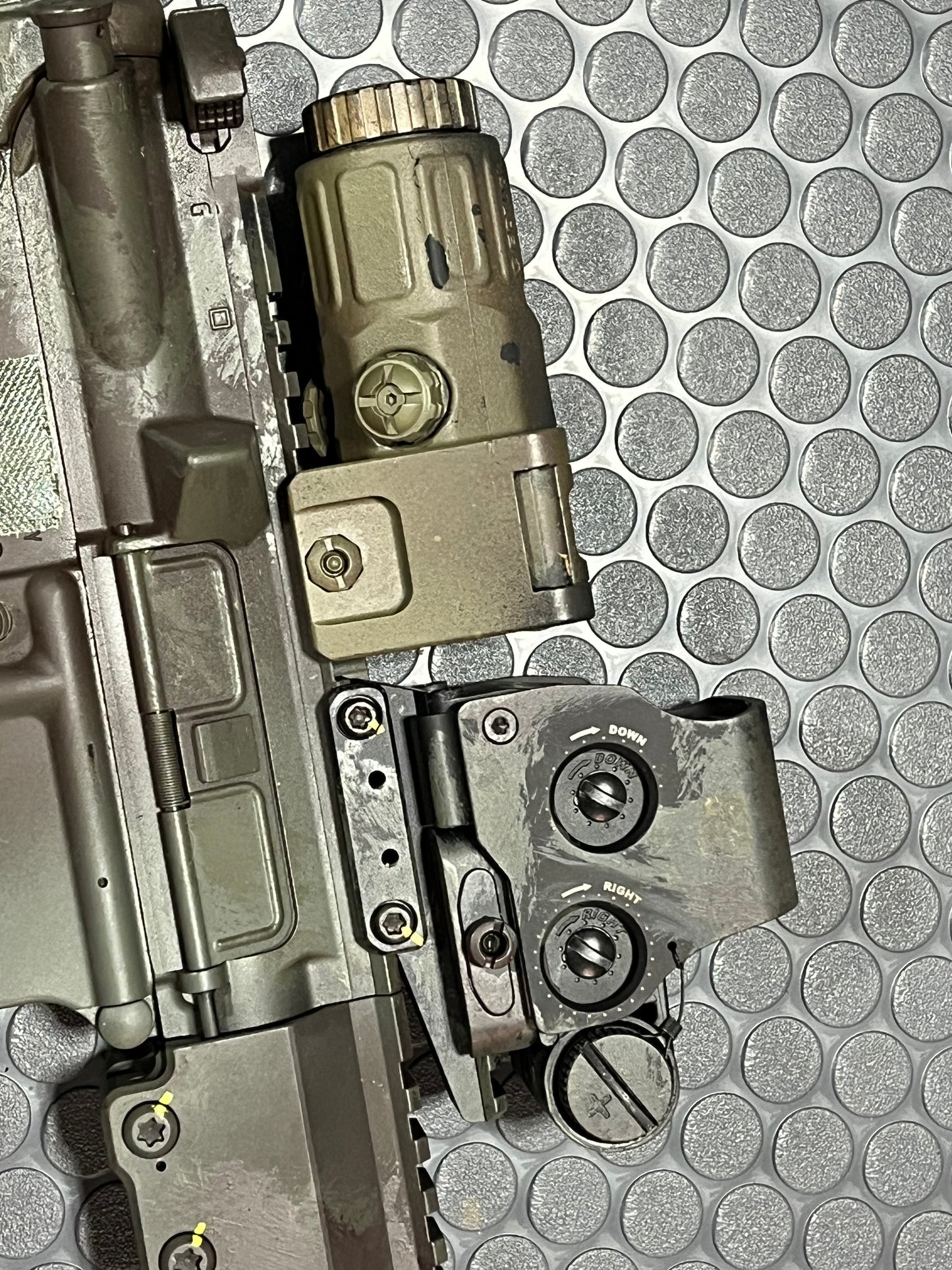 EoTech EXPS3 and Magnifier Excellent (Garage Sale Item)