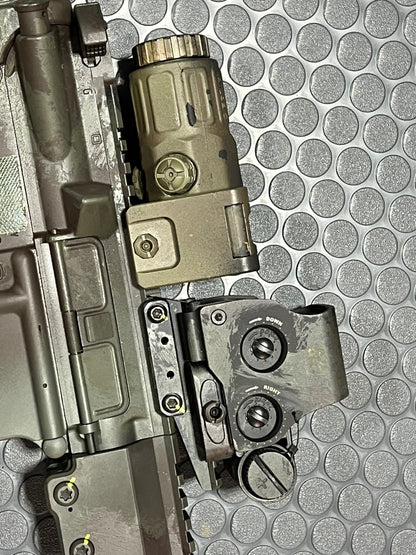 EoTech EXPS3 and Magnifier Excellent (Garage Sale Item)