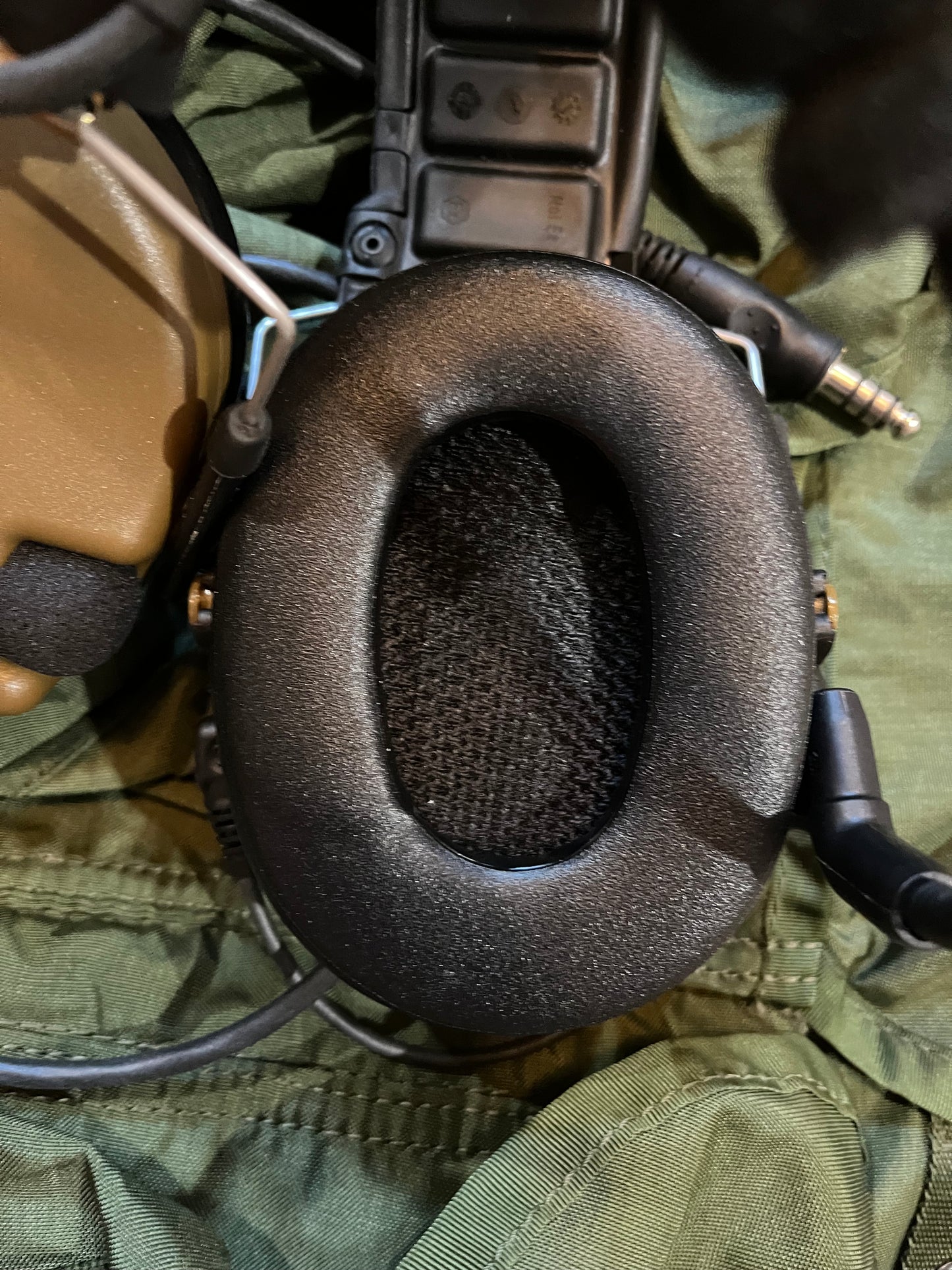 Peltor Comtac V Single Comms New No Box (Garage Sale Item)