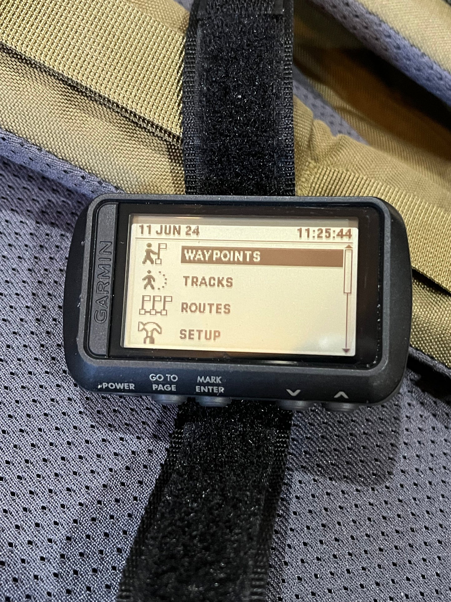 Garmin Foretrex 601  (Garage Sale Item)